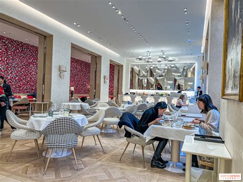 dior gallery cafe paris|la galerie dior cafe.